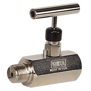 Wika 4339704 910.11.200 10000 PSI Hard Seat Block and Bleed Valve Stainless Steel